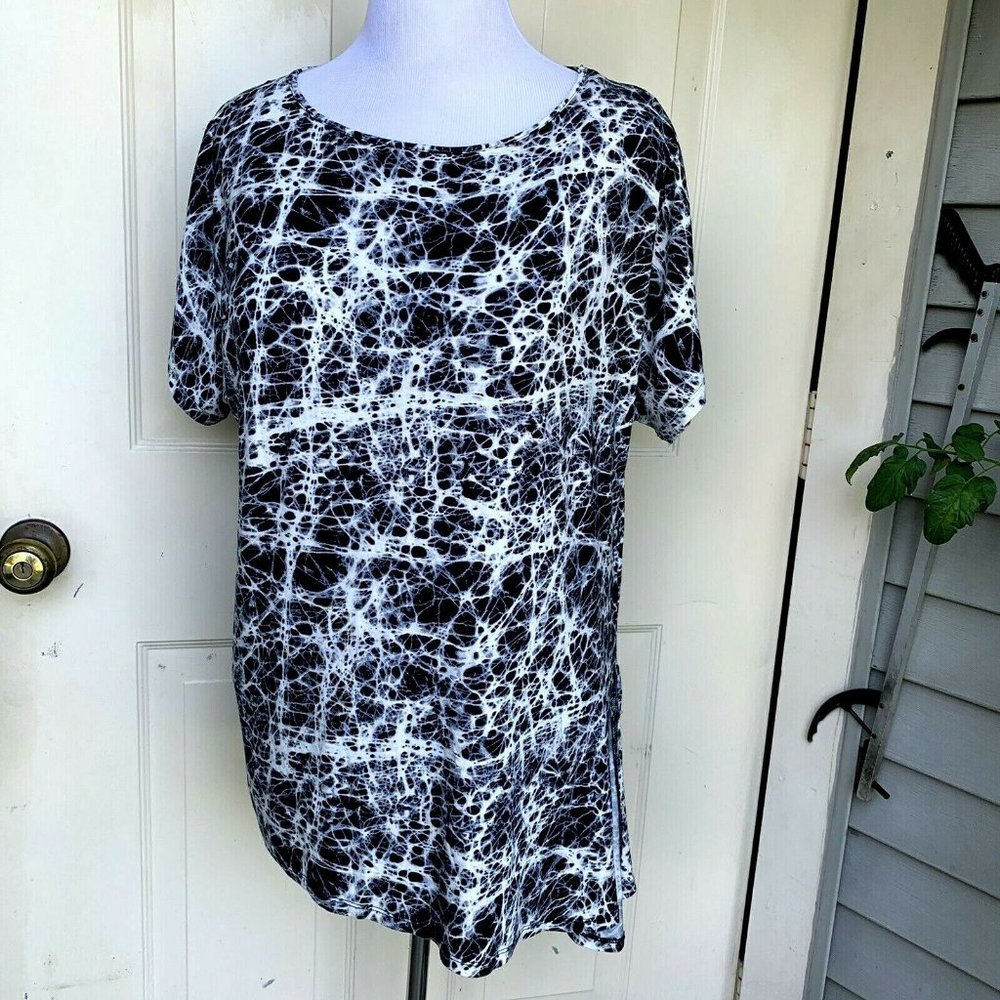 New Michael Kors navy blue rayon top L